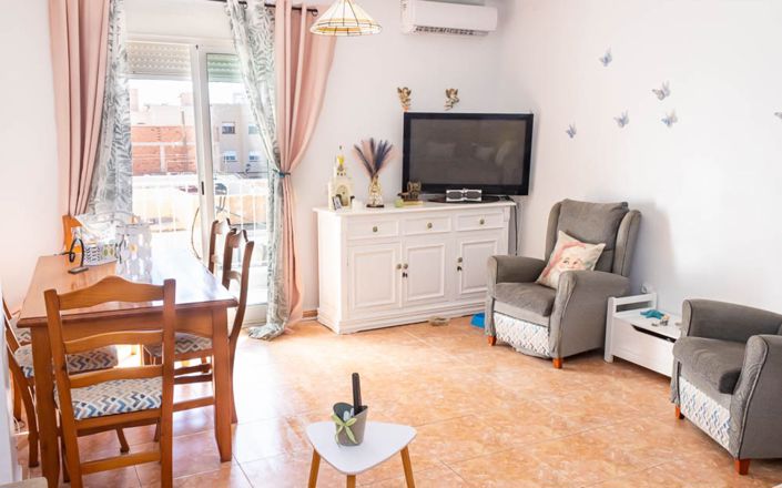 Image No.2-2 Bed House for sale