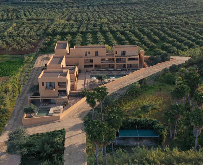 Image No.13-2 Bed Villa for sale