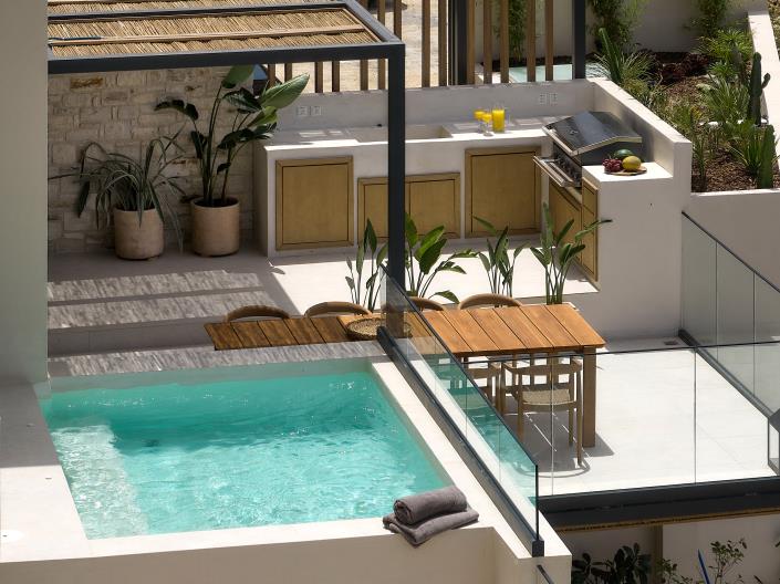 Image No.9-6 Bed Villa for sale