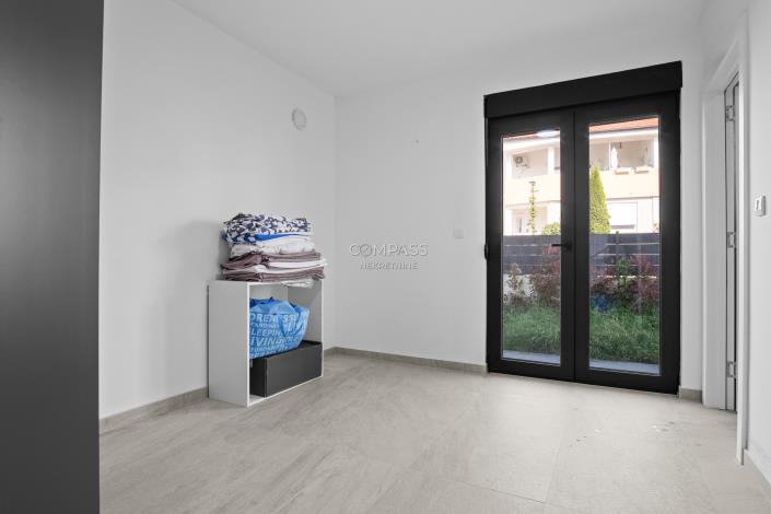 Image No.42-8 Bed Villa for sale