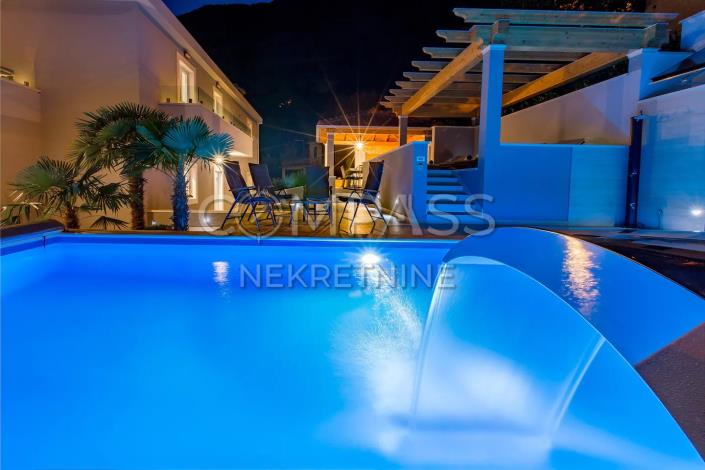 Image No.27-Villa de 4 chambres à vendre à Lokva Rogoznica