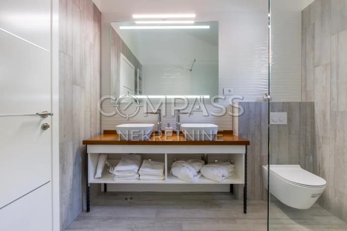 Image No.29-Villa de 4 chambres à vendre à Lokva Rogoznica