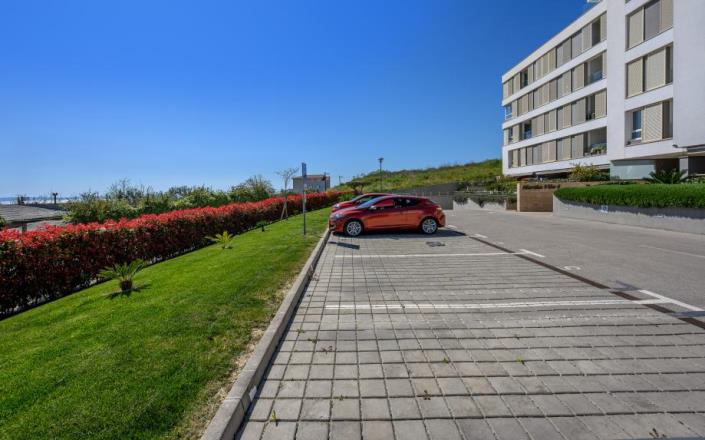 Image No.19-3 Bed Apartment for sale