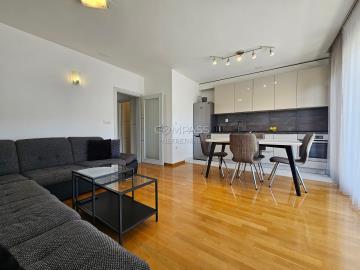 1 - Podstrana, Apartment