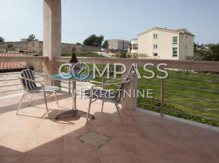 Image No.12-17 Bed House/Villa for sale