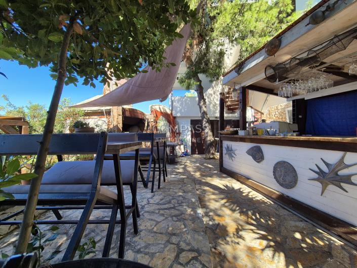 Image No.20-8 Bed Country Property for sale