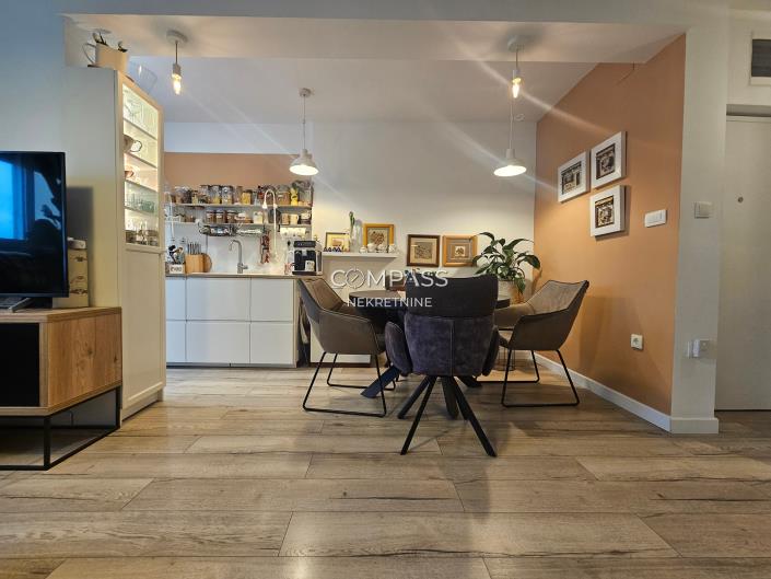 Image No.15-Appartement de 2 chambres à vendre à Split