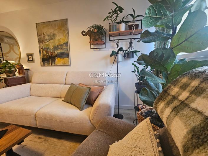 Image No.16-Appartement de 2 chambres à vendre à Split