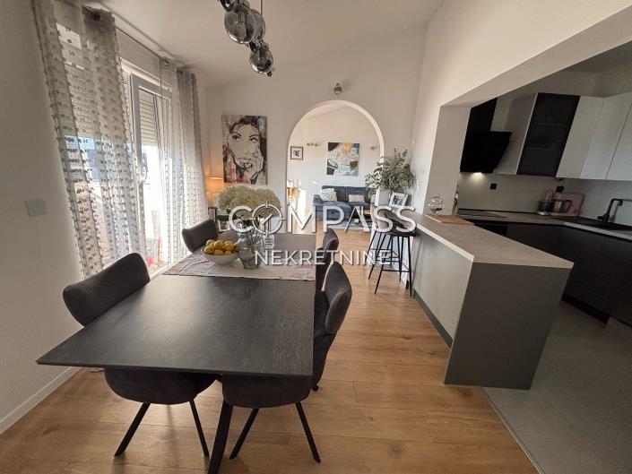 Image No.33-Appartement de 3 chambres à vendre à Split