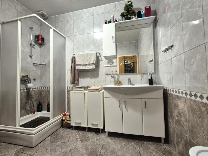 Image No.16-3 Bed Apartment for sale