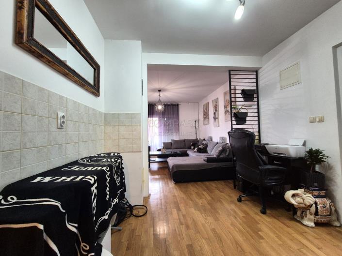 Image No.18-3 Bed Apartment for sale