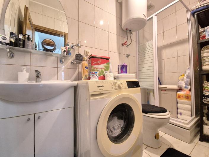 Image No.21-3 Bed Apartment for sale