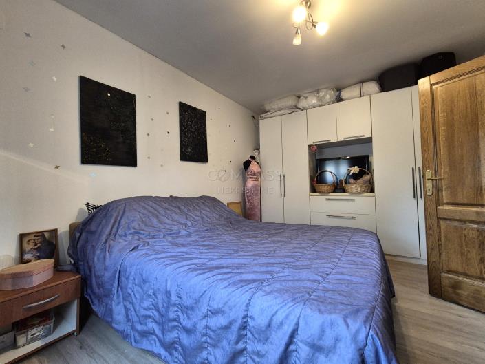 Image No.24-3 Bed Apartment for sale