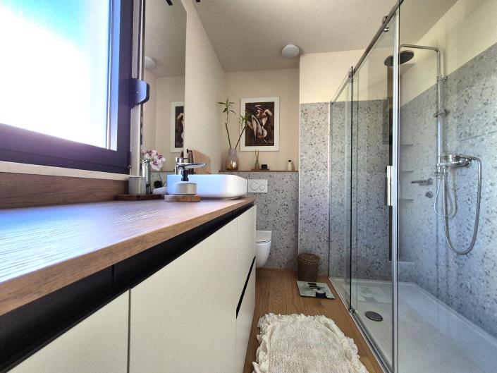 Image No.18-Appartement de 2 chambres à vendre à Split