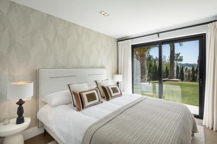 Image No.12-5 Bed House/Villa for sale