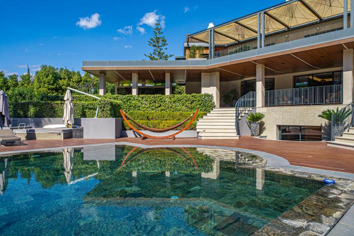 Image No.2-Villa de 10 chambres à vendre à Guadalmina Baja