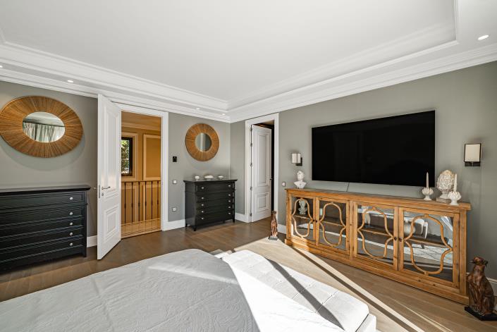 Image No.34-6 Bed Villa for sale