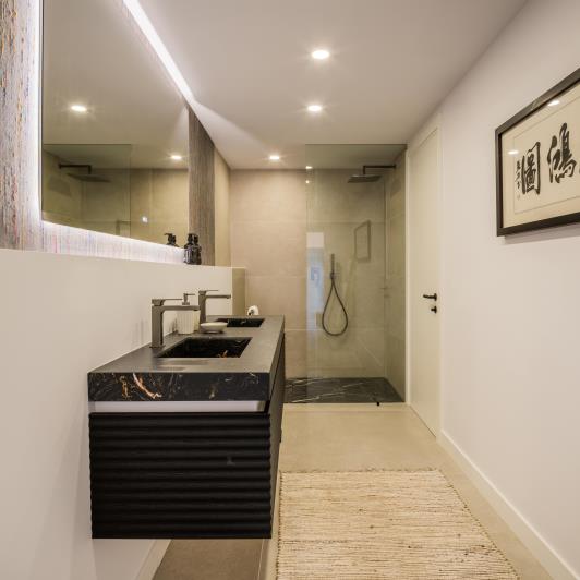 Image No.27-5 Bed Villa for sale