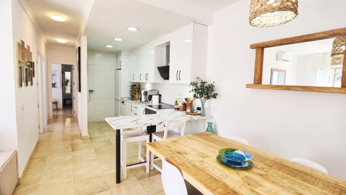 Image No.32-3 Bed Apartment for sale