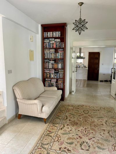 Image No.25-3 Bed House for sale