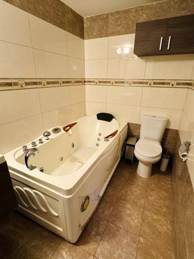 Image No.13-2 Bed Apartment for sale