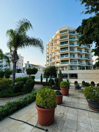 Image No.20-2 Bed Apartment for sale