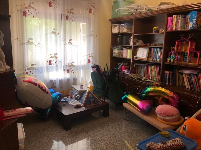 Image No.15-5 Bed House for sale