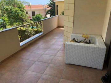 899b0c18-f305-4716-ac04-b118664e4bc5