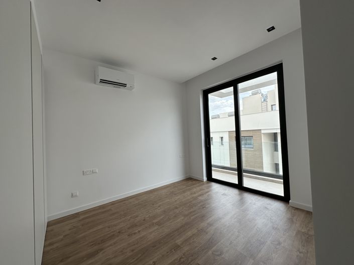 Image No.2-Penthouse de 5 chambres à vendre à Agios Athanasios