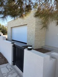 c43104dc-4ff4-4ba7-ba19-b111c250bfd1