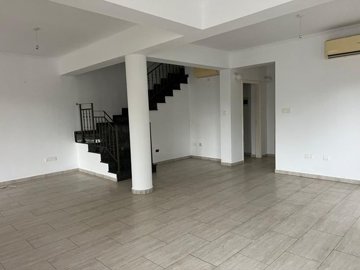 09d09495-2a13-44b1-8478-963b540e997f