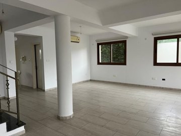 387608ff-373a-479b-83ab-f297e401d2b3