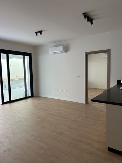 Image No.8-Appartement de 3 chambres à vendre à Germasogeia