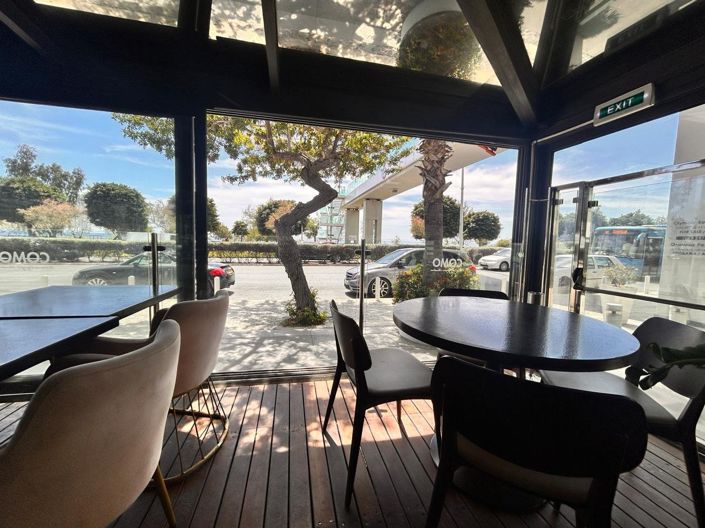 Image No.2-Restaurant à vendre à Neapolis