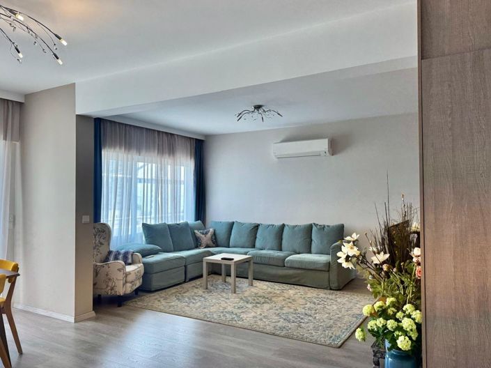 Image No.1-3 Bed Apartment for sale