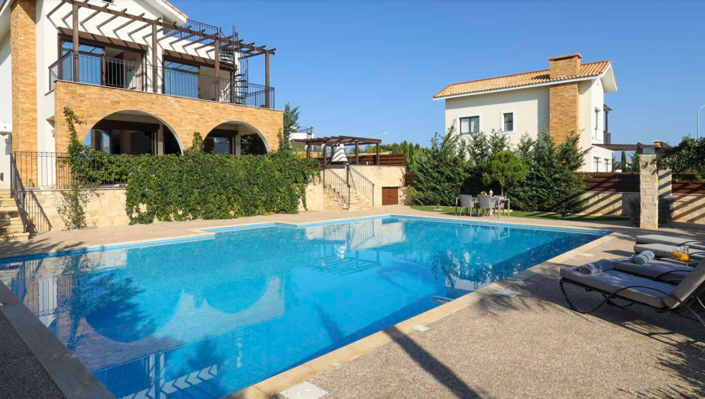 Image No.6-Maison de 5 chambres à vendre à Famagusta