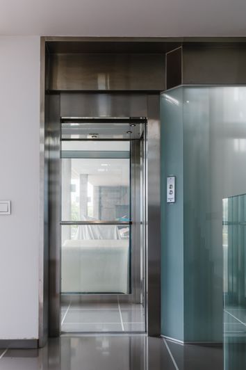 Image No.3-5 Bed Villa for sale