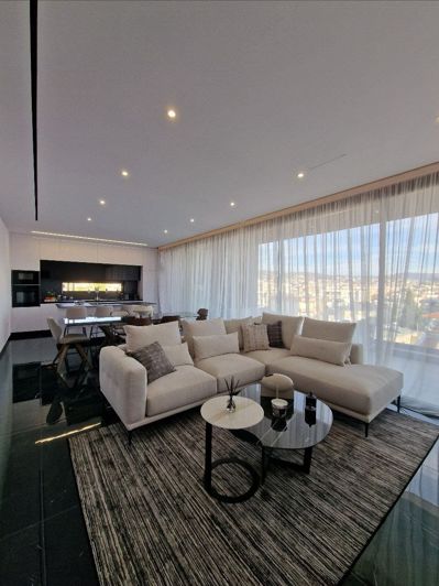 Image No.3-Penthouse de 3 chambres à vendre à Mesa Geitonia