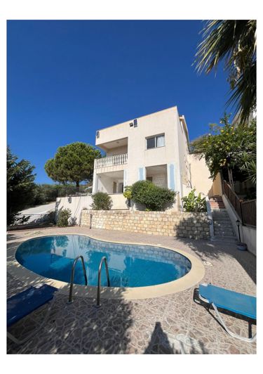 Image No.1-5 Bed House for sale