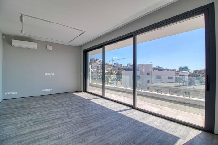 Image No.9-Appartement de 2 chambres à vendre à Agios Athanasios