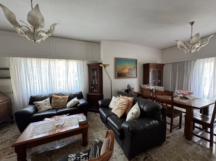 Image No.5-Maison de 4 chambres à vendre à Limassol