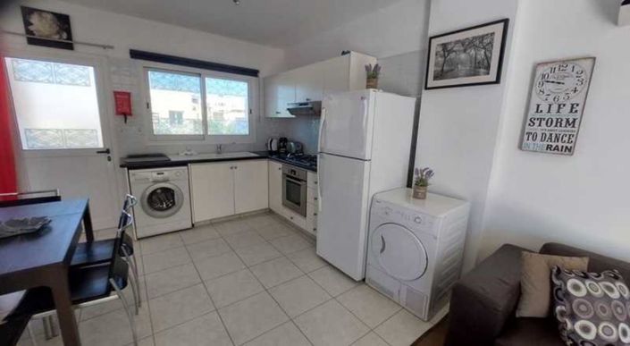 Image No.5-Appartement de 1 chambre à vendre à Universal