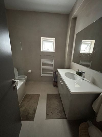 Image No.10-4 Bed House for sale