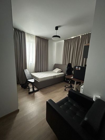 Image No.20-4 Bed House for sale