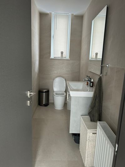 Image No.6-4 Bed House for sale