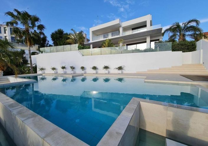 Image No.3-5 Bed House for sale