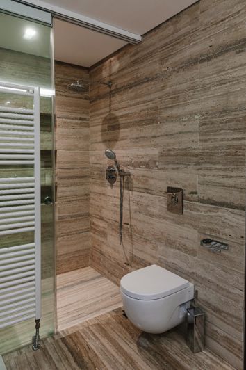 Image No.12-8 Bed House for sale