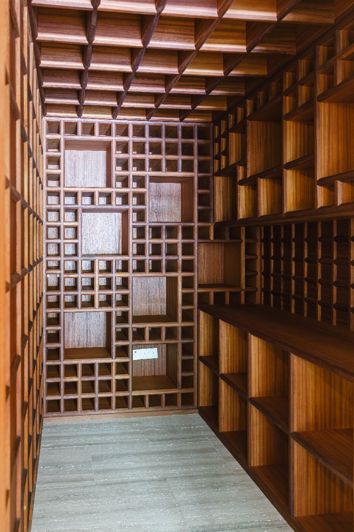 Image No.13-8 Bed House for sale