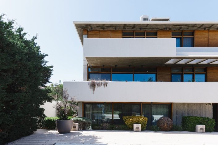 Image No.17-8 Bed House for sale