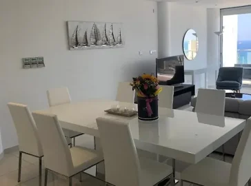 99b19b05-fb4d-4493-9007-59719e555c63